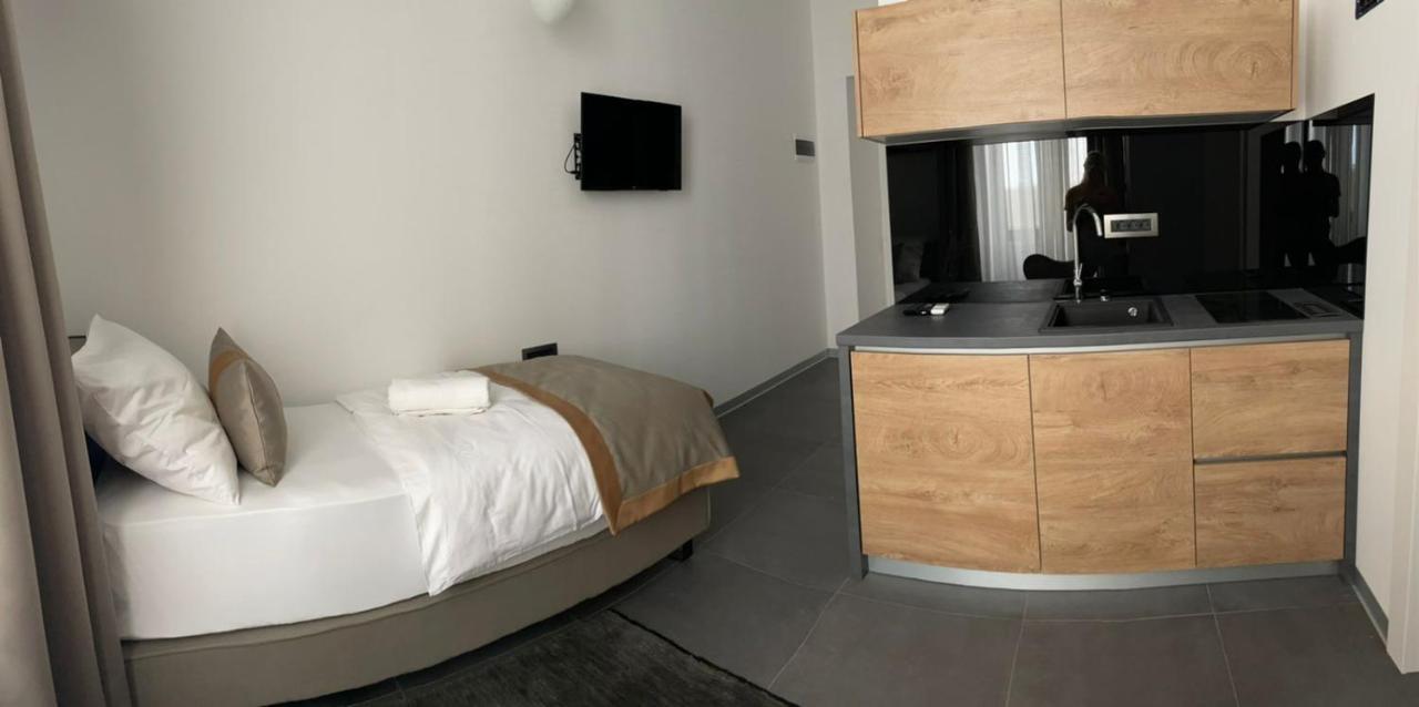 Sofija Apartmani Rijeka Exterior photo
